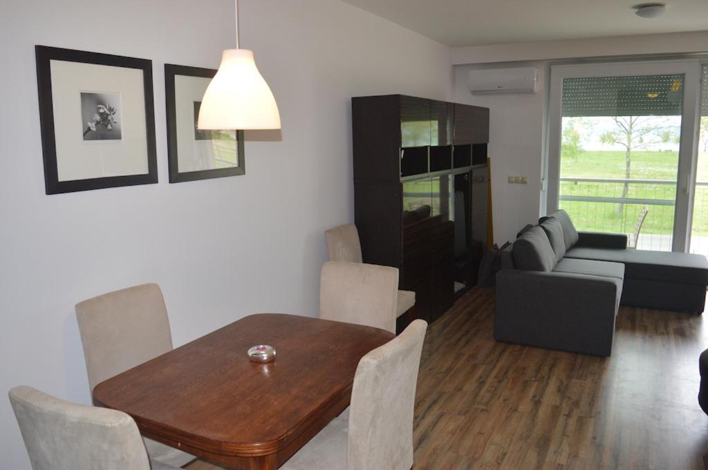 Piano Balaton Apartment Zamárdi Екстериор снимка